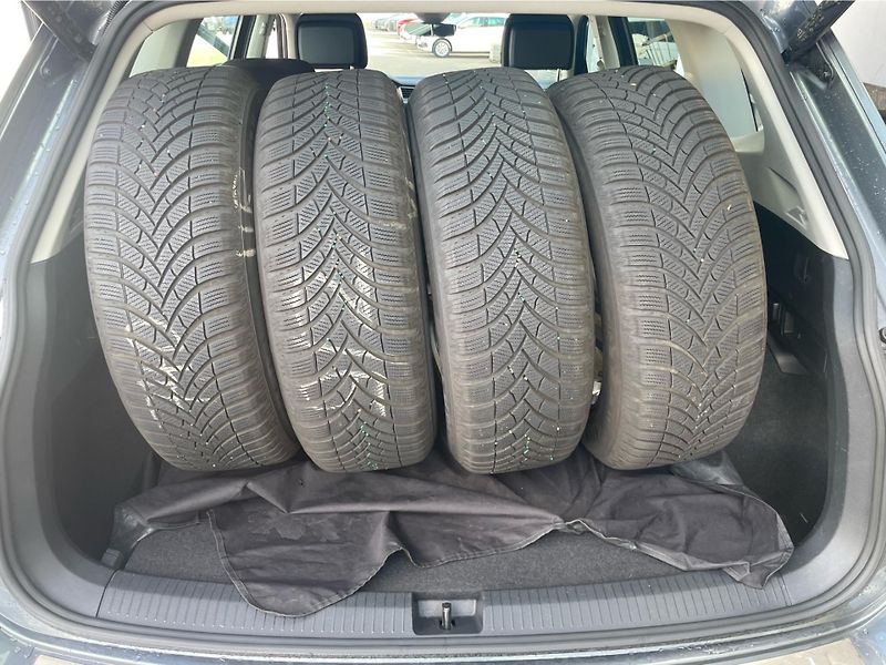 Volkswagen Tiguan 2.0 TDi DSG 7st. LIFE - fotka 14 z 28