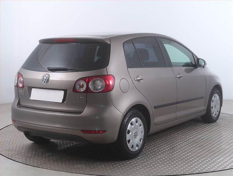 Volkswagen Golf Plus (2012) 1.2 TSI, Serv.kniha - fotka 5 z 14