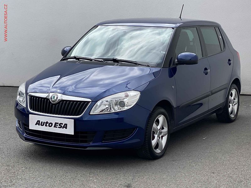 Škoda Fabia (2011) 1.2 TSi, Family - fotka 3 z 16