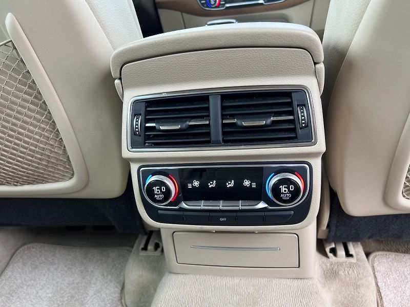 Audi Q7 (2015) 3.0TDI 200kW TAŽNÝ DPH CZ  - fotka 24 z 29