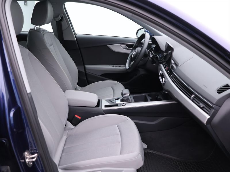 Audi A4 2,0 35 TDI CZ Advanced DPH - fotka 12 z 29