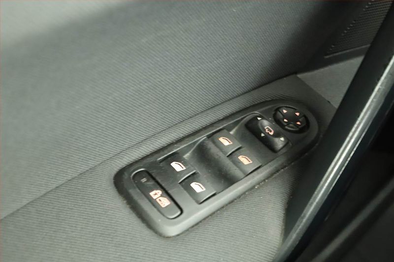 Peugeot 508 (2011) 2.0 HDi, ČR,1.maj, Xenony - fotka 10 z 16