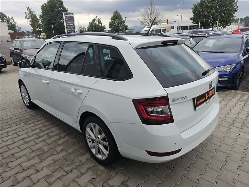 Škoda Fabia III 1,0TSi 81KW Drive NAVI - fotka 8 z 44