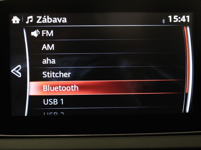 Mazda MX-5 1,5 G130 1.majitel ČR 66tkm. - fotka 8 z 15