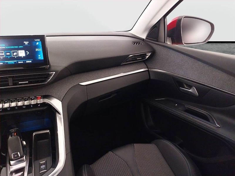 Peugeot 3008 (2021) 1.5 BlueHDi - fotka 8 z 23