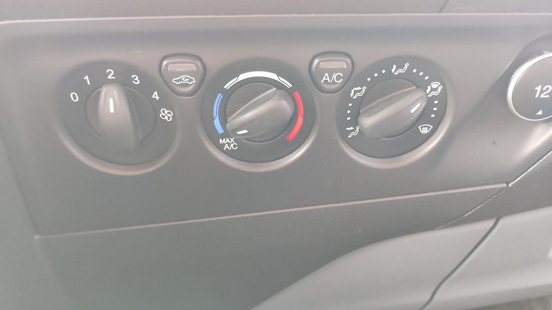 Ford Transit Custom (2016) - fotka 14 z 23