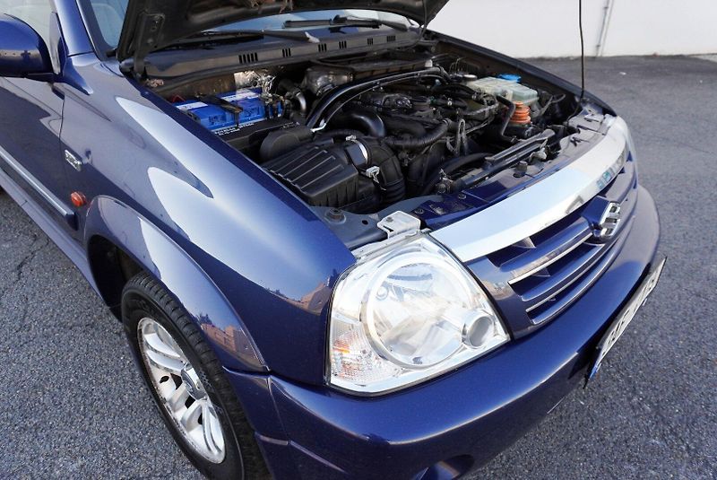 Suzuki Grand Vitara XL-7 - fotka 29 z 45
