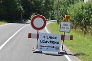 Jubilejní desátý ročník mezinárodních závodů Vrbenský vrch se jel v lesních serpentinách mezi Vrbnem pod Pradědem a Pustou Rudnou od 14. do 16. července 2023.