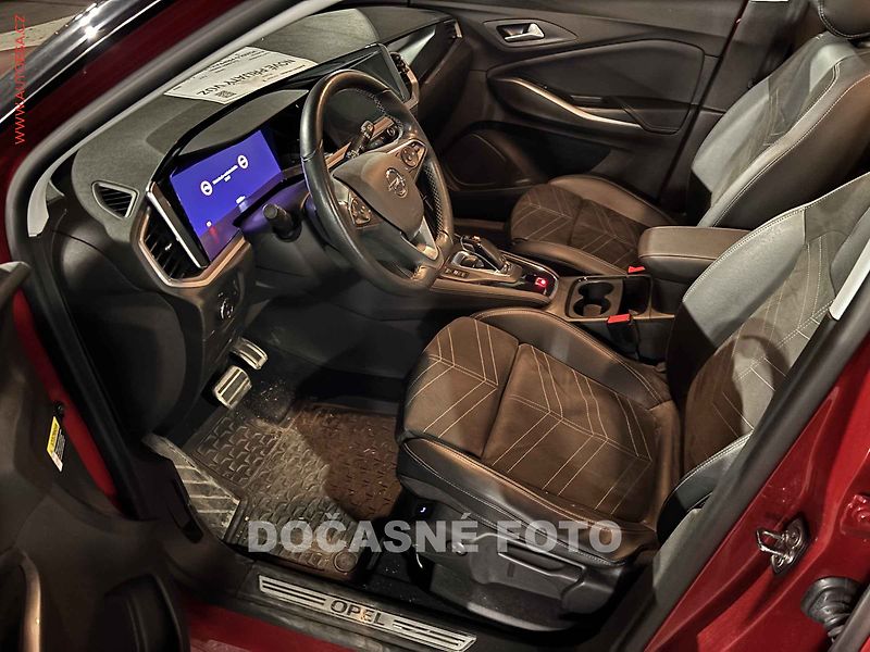 Opel Grandland (2022) 1.2 T - fotka 3 z 3