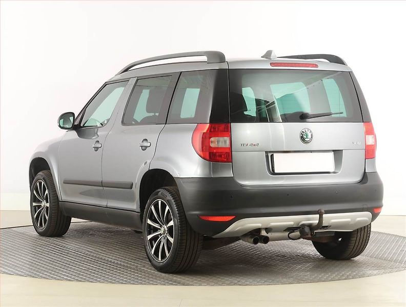 Škoda Yeti (2011) 2.0 TDI, 4X4, Serv.kniha - fotka 4 z 19