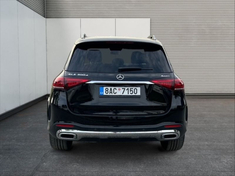 Mercedes-Benz GLE 2,0 300d 4M AT - fotka 5 z 11