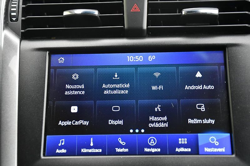 Ford Mondeo 2.0TDCi 110kW CARPLAY TITANIUM - fotka 32 z 42