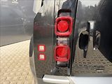 Land Rover Defender 3,0 110 D300 SE AWD AT ČR DPH - náhled 40