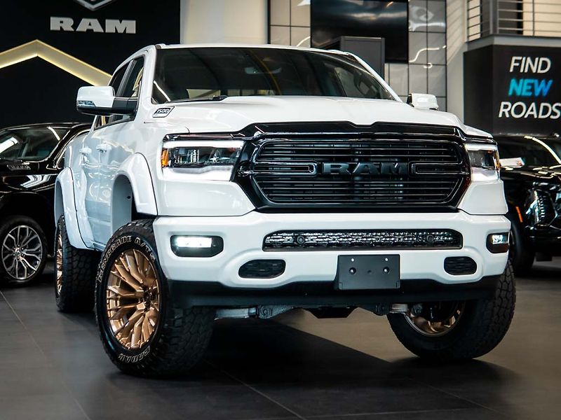Dodge RAM (2024) 5.7 eTorque Sport Lift Edition - fotka 35 z 35