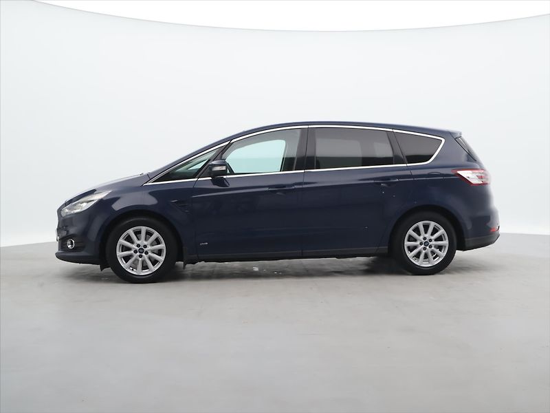 Ford S-MAX 2.0 D 132KW AWD AUTOMAT - fotka 3 z 23