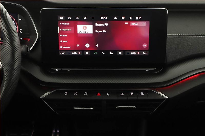 Škoda Octavia (2025) 1.5 TSI, SPORTLINE, KEYLESS - fotka 9 z 15