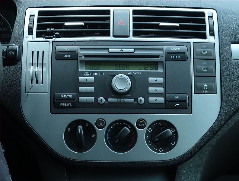 Ford C-MAX (2006) 1.6 TDCi, Tažné, oblíbený vůz - fotka 12 z 15