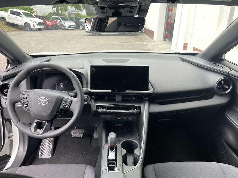 Toyota C-HR 2.0L PHEV, (2x4), Style - fotka 10 z 19
