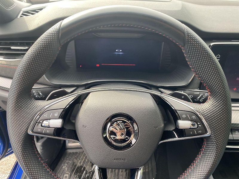 Škoda Octavia (2023) 2.0 TDI 4x4 DSG RS - fotka 18 z 44