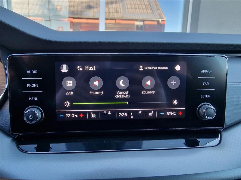 Škoda Octavia 1.5 TSI Ambition,ČR,1.Majitel - fotka 34 z 50
