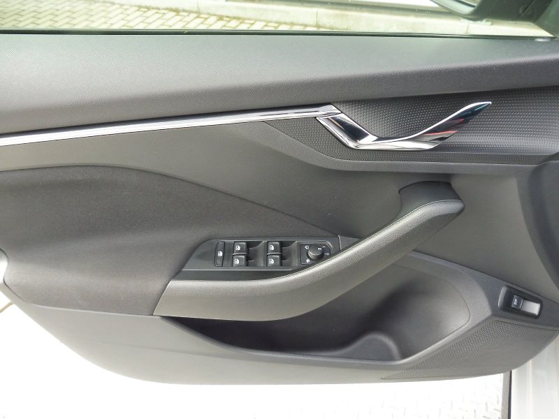 Škoda Scala (2023) Monte Carlo 1,5 TSI 110kW - fotka 19 z 29