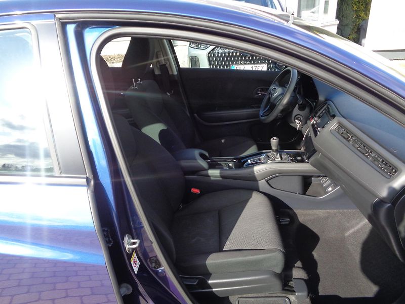 Honda HR-V (2018) 1,5 Comfort REZERVACE!!! - fotka 18 z 24