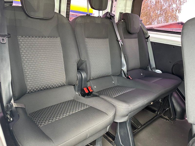 Ford Transit Custom (2015) 2.2TDCi 9MÍST, PO SERVISU, - fotka 10 z 11