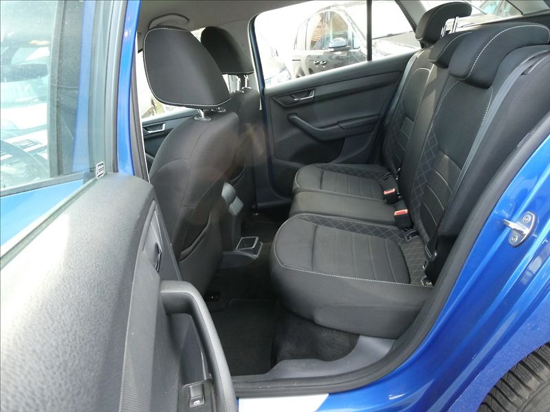 Škoda Fabia 1,0 TSi 81kW STYLE,ČR,navigace - fotka 19 z 39