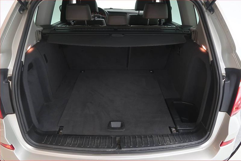 BMW X3 (2013) xDrive20d, 4X4, Kůže - fotka 13 z 19