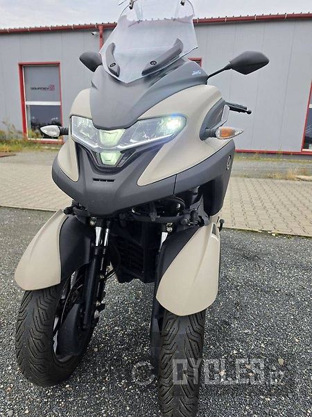 Yamaha Tricity 300 (2023) - fotka 10 z 15