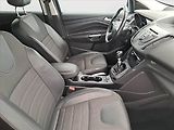 Ford Kuga (2015) 2.0 TDCi, 4X4, Kůže, Navi - náhled 9