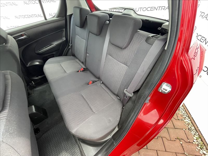 Suzuki Swift 1,2 i,4x4,STK 6/28, serv.kn. - fotka 21 z 22