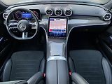 Mercedes-Benz Třídy C (2023) C 300 e kombi AMG - náhled 12