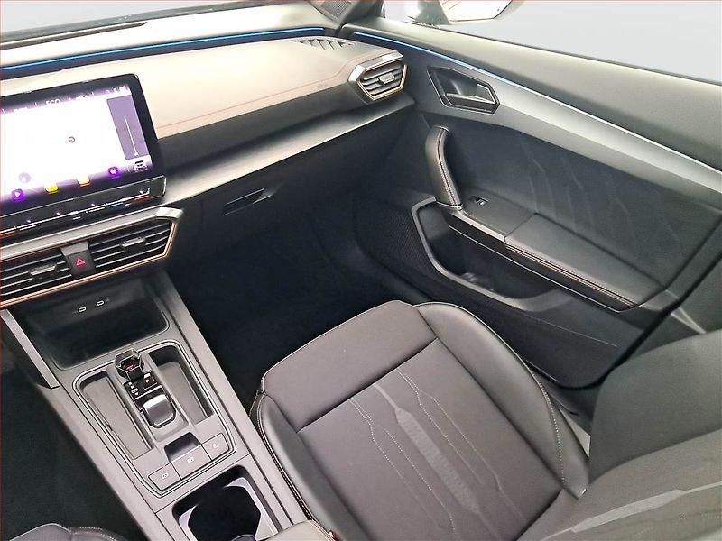 Cupra Formentor (2022) 1.4 e-Hybrid - fotka 8 z 20