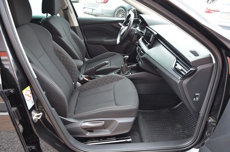 Škoda Scala (2022) // REZERVOVÁNO //  - fotka 15 z 38