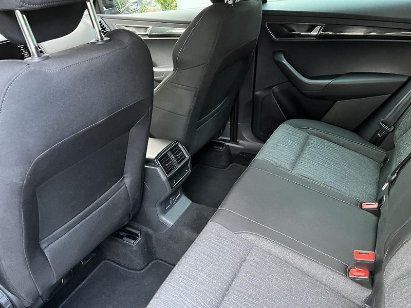 Škoda Karoq (2018) STYLE 2.0 TDI 4x4 DSG, NOVÉ ČR - fotka 19 z 35