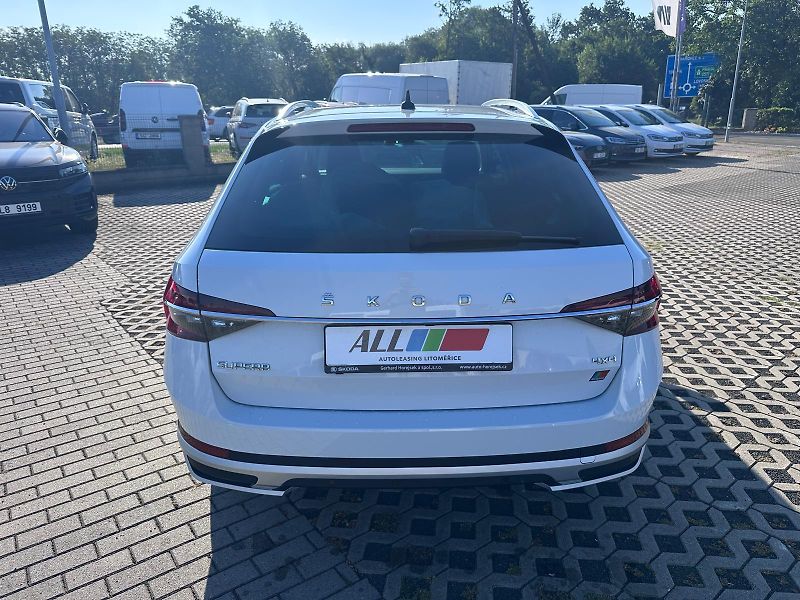 Škoda Superb 2,0 TDI 4x4 DSG 147kW - fotka 7 z 16