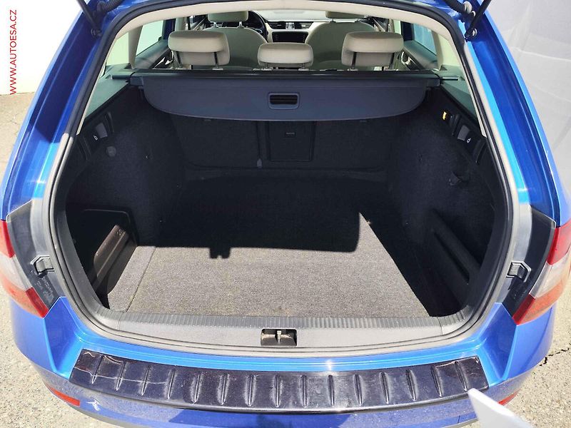 Škoda Octavia (2019) 2.0TDI, ČR, Style, LED, panor - fotka 7 z 33