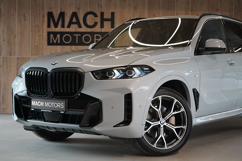 BMW X5 30d xDrive, Masáž, Nezávislé - fotka 2 z 44