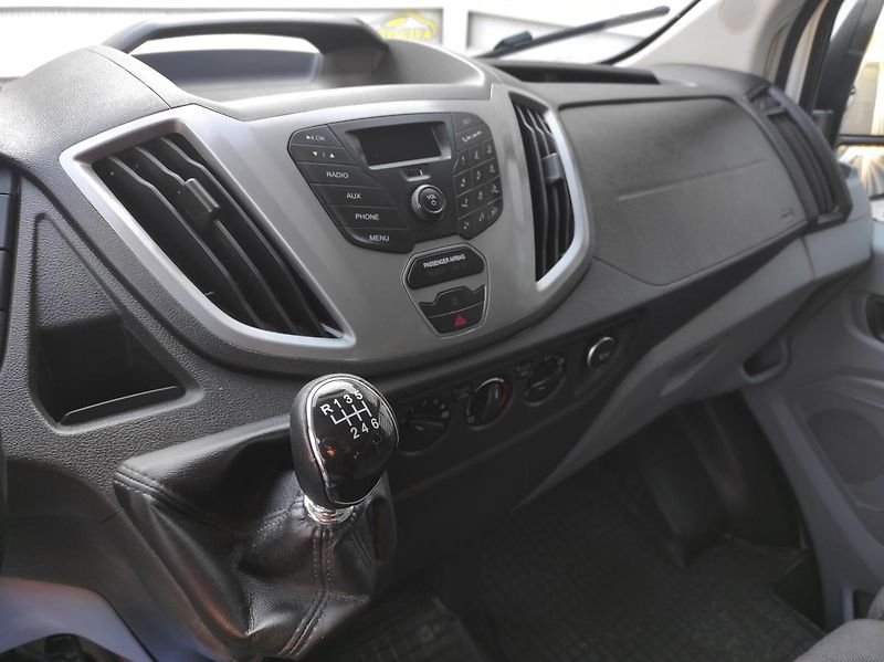 Ford Transit 2,0TDCi 7 míst, L3,ČR,Tempomat - fotka 12 z 24