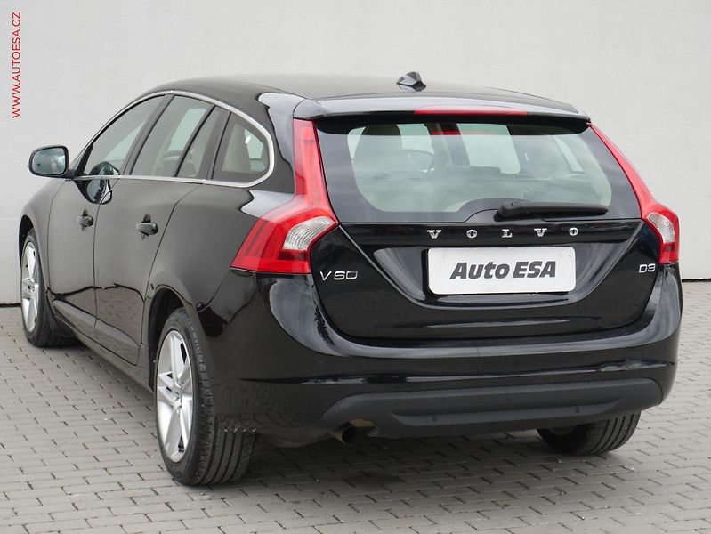 Volvo V60 (2011) 2.0D, AC, temp - fotka 6 z 16