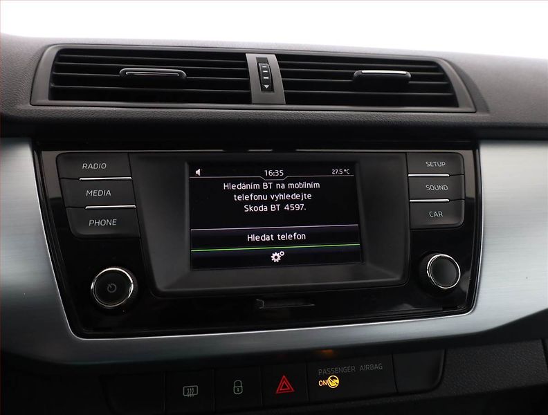 Škoda Fabia (2017) Ambition 1.4 TDI, Tempomat - fotka 12 z 18
