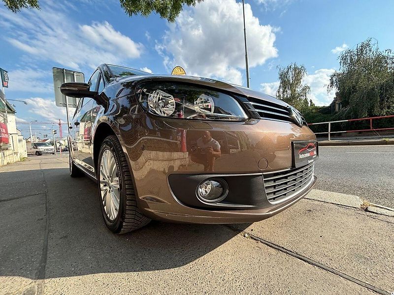 Volkswagen Touran 1.4TSI-103KW.DSG.7MÍST.ZÁRUKA - fotka 44 z 51