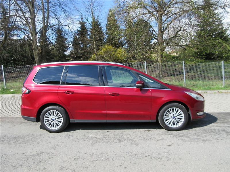 Ford Galaxy 2,0 TDCi, 154Kw, Titanium, Nav - fotka 10 z 32