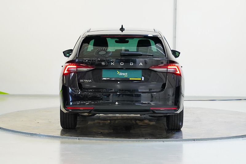 Škoda Octavia - fotka 6 z 27