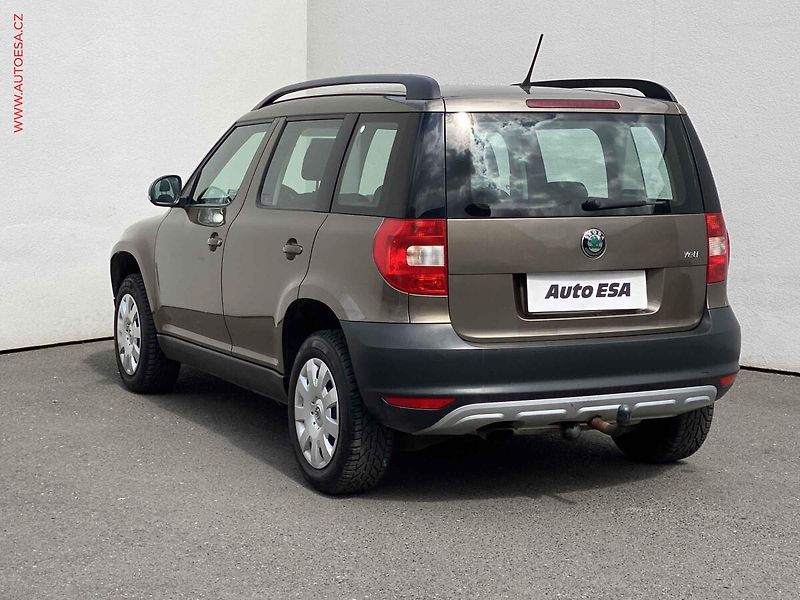 Škoda Yeti (2012) 1.2 TSi, ČR, Active - fotka 6 z 17