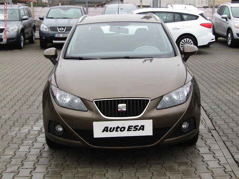 Seat Ibiza (2010) 1.6 TDi, ČR, Style - fotka 2 z 15
