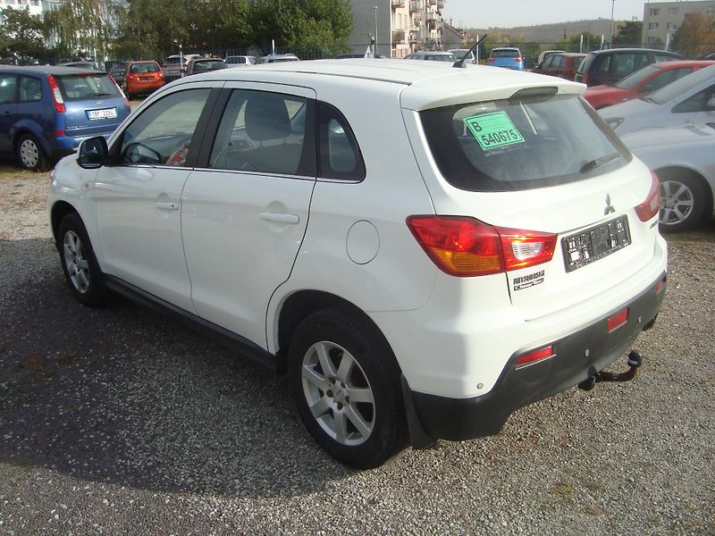 Mitsubishi ASX (2010) 1.8 DID  4x4 - fotka 4 z 16