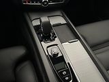 Volvo V60 B4 PLUS DARK AUT 1.maj. - náhled 28