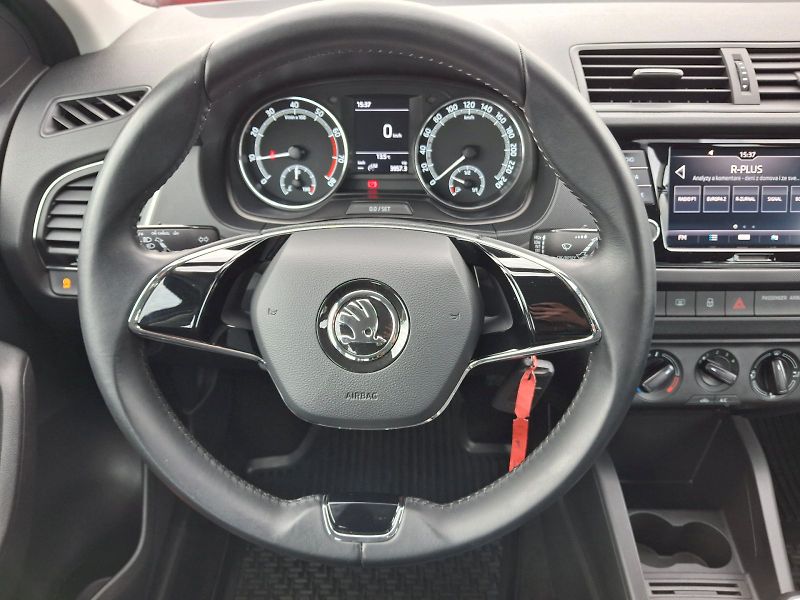 Škoda Fabia (2022) Combi Ambition 1,0TSi 70kW - fotka 15 z 27